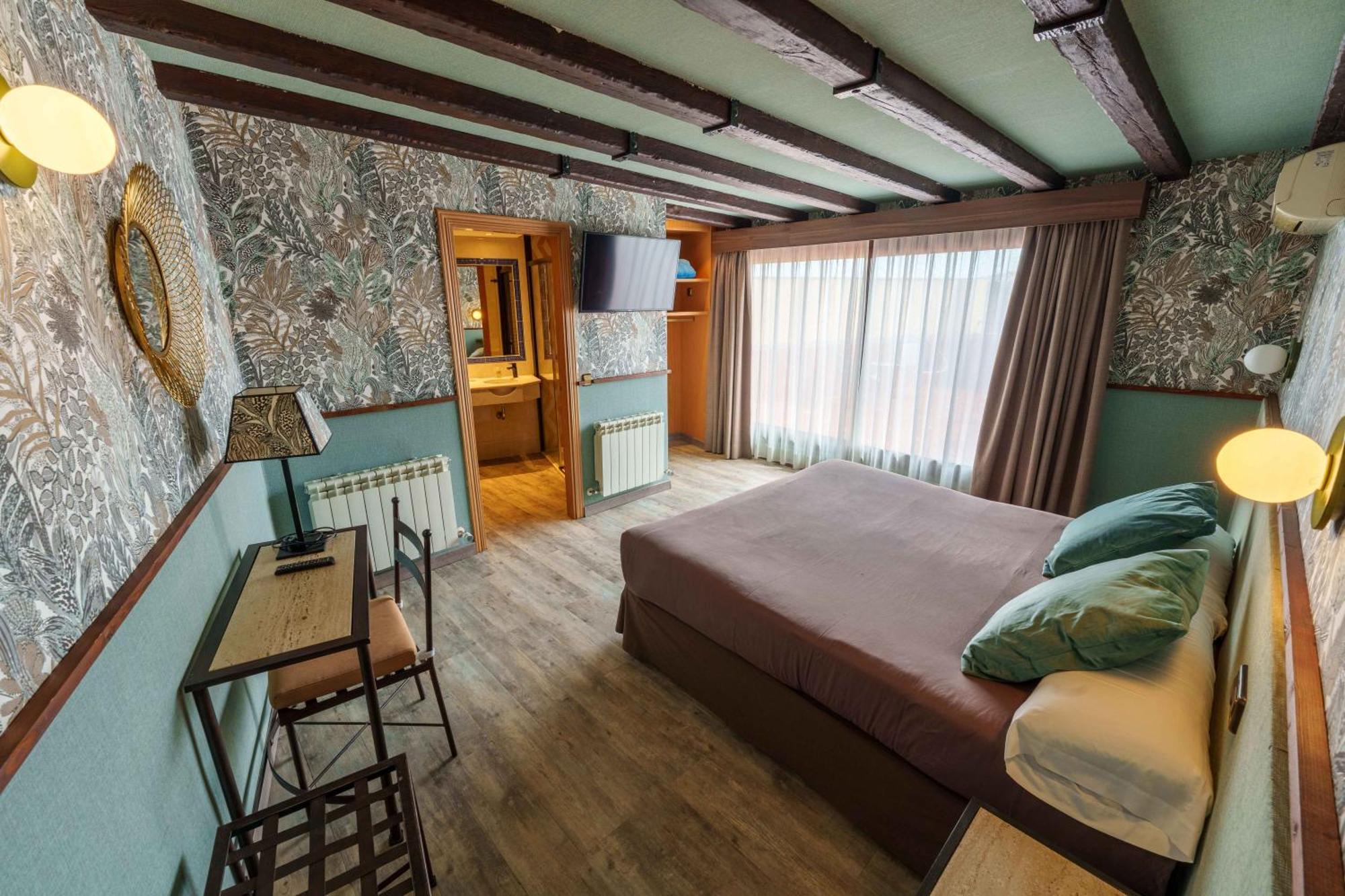 Hotel Sol — Photos 1